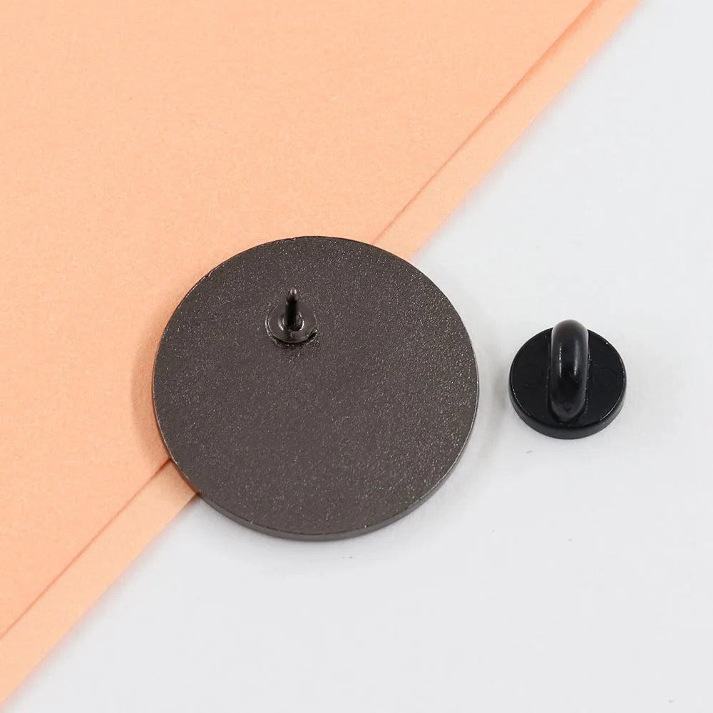 Broche “Faith in God” – La foi change tout ✨ Faith in God” Brooch – Faith changes everything ✨